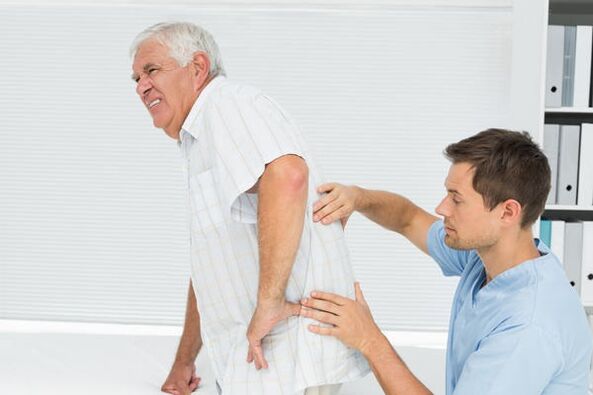 Older patients with low back pain seen by doctors